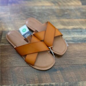 Universal Thread Sandals Size 10